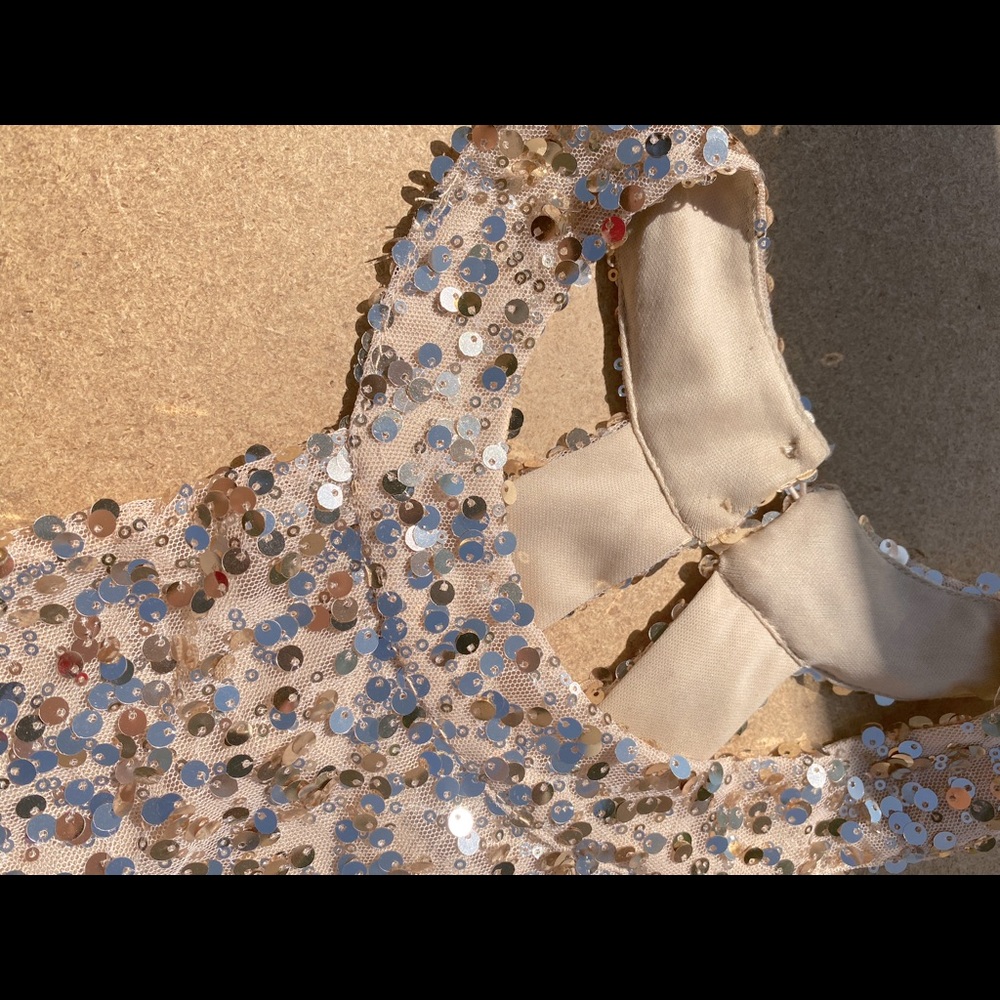 Sequin sparkle gold shiny dress